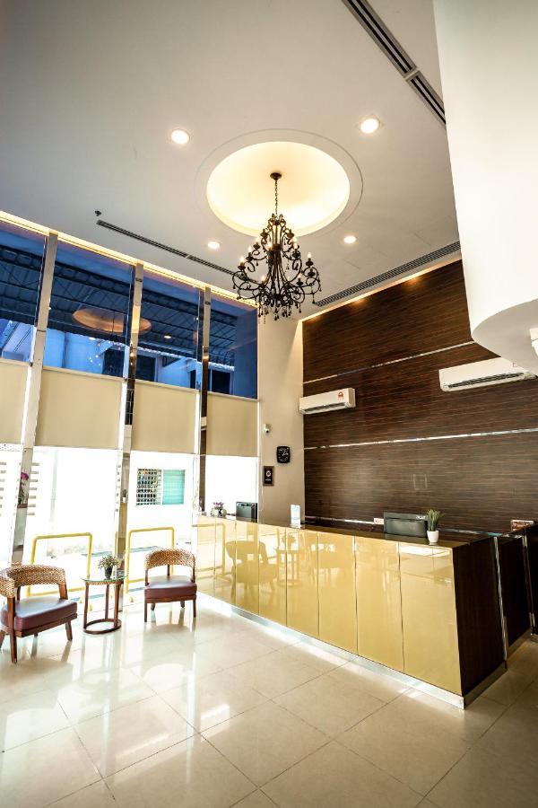 Pp Hotel By Moxy George Town Exterior photo