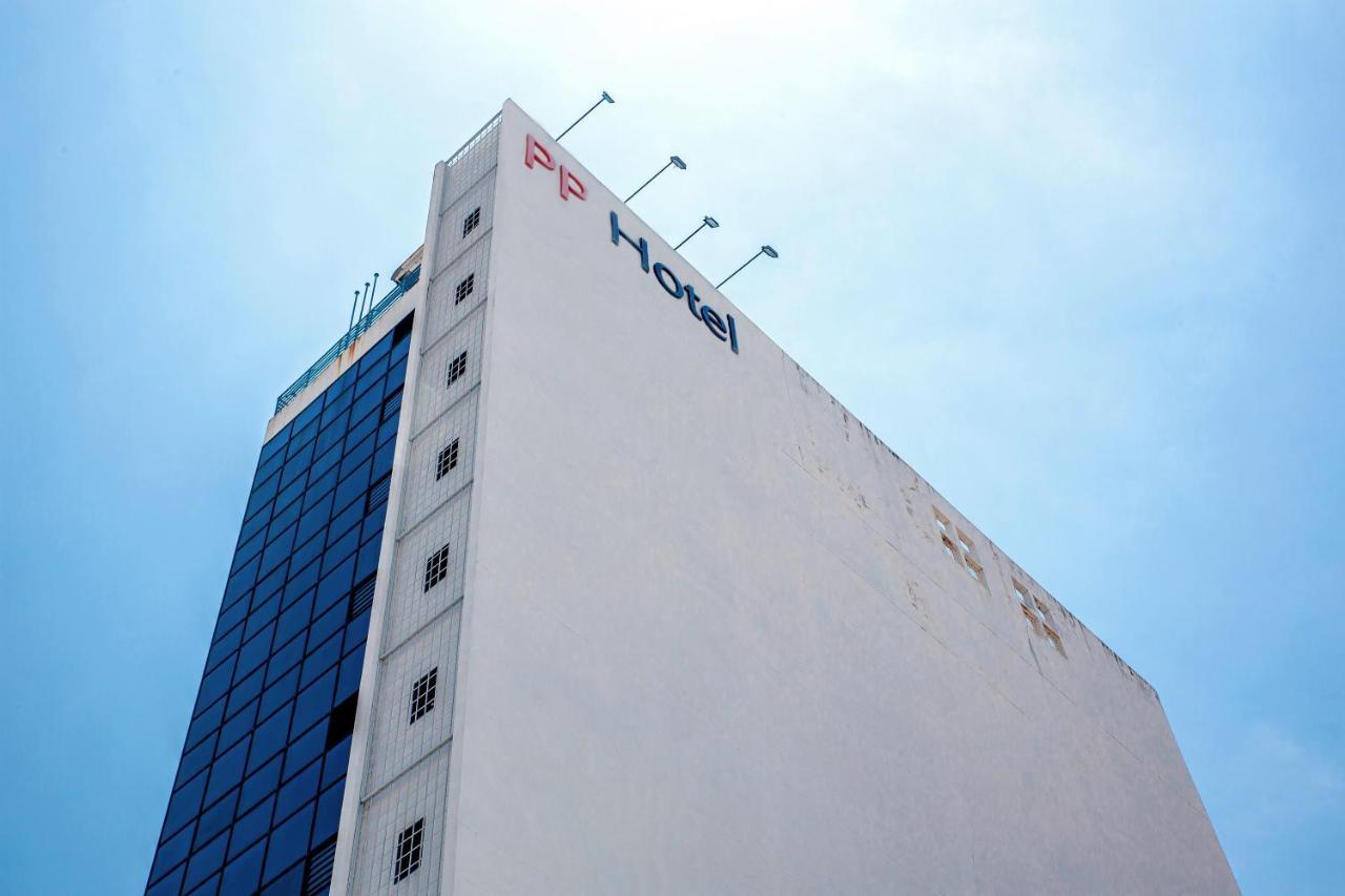 Pp Hotel By Moxy George Town Exterior photo